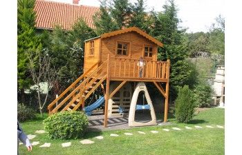 AHŞAP OYUN EVİ 